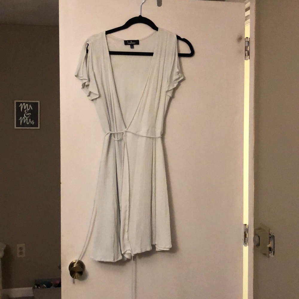 White flutter sleeve dress
